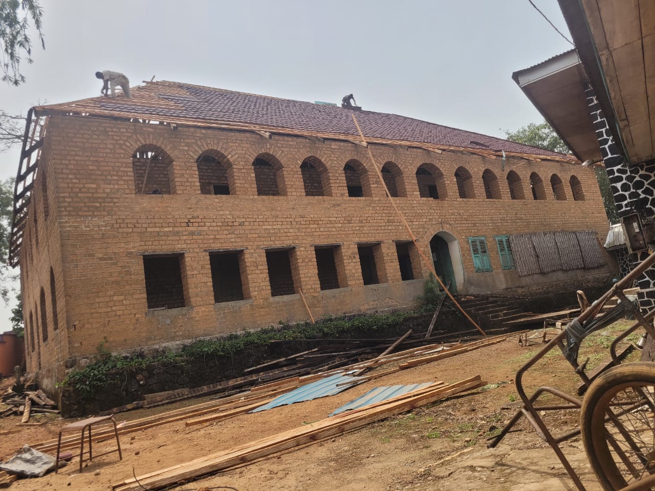 Brick building — roof frame and covering
