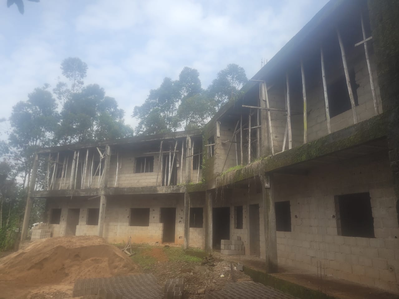 Residential block — structure
